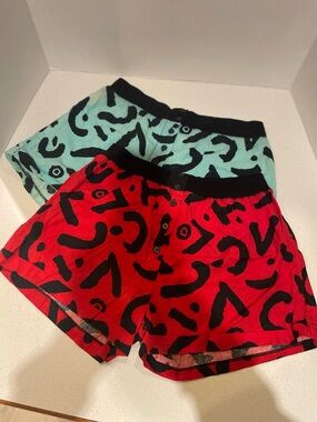 VTG 80s C'est Joli Bold Abstract Shorts w Cyndi Lauper Fun Punk Vibes 2 Pair Lot
